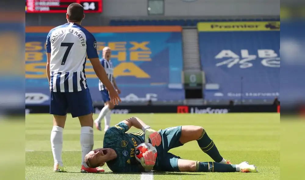 Arsenal: Bernd Leno sufre escalofriante lesión y antes de ser cambiado señaló al culpable.