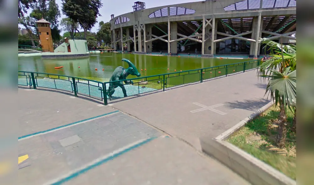 Google Maps: realiza paseo por un parque de Lima, pero encuentra un aterrador dinosaurio [FOTOS]