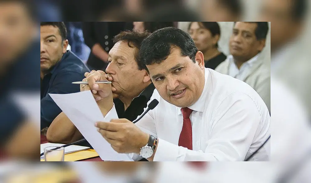 Según audio siguen malos manejos en Gerencia de Transportes de Arequipa Según audio siguen malos manejos en Gerencia de Transportes de Arequipa