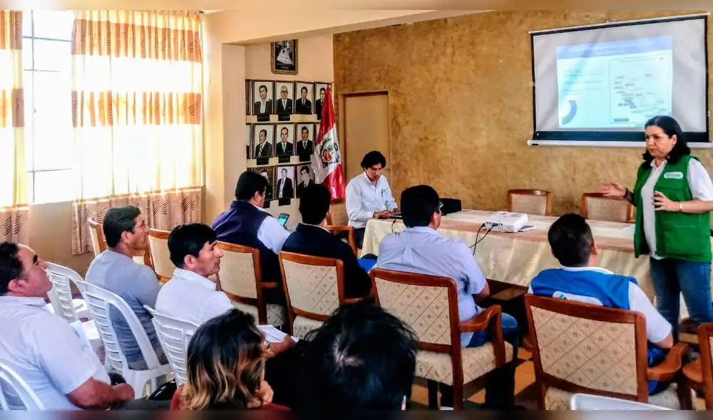 Sunass promueve buenas prácticas de saneamiento en Lambayeque