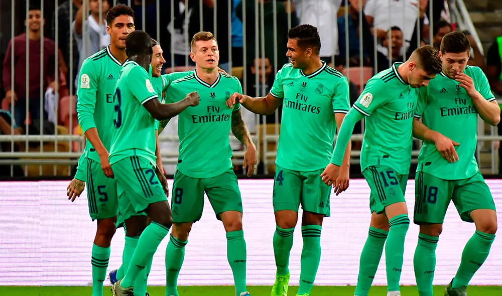 Toni Kroos marcó un golazo olímpico en el Real Madrid vs. Valencia por la semifinal de la Supercopa de España. | Foto: AFP