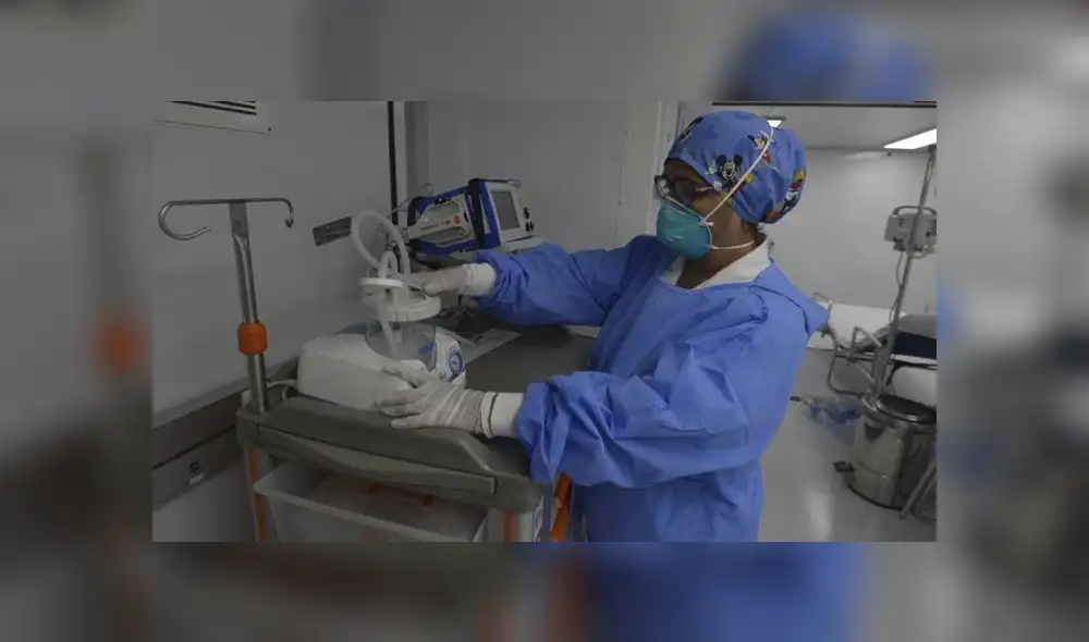 Los pacientes sospechosos se suman al oficial de la Marina de Guerra de Pucallpa. Los pacientes sospechosos se suman al oficial de la Marina de Guerra de Pucallpa.