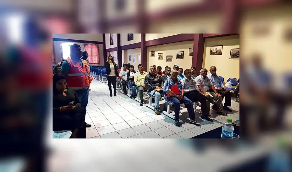 Portuarios de Salaverry ganan la batalla: seguirán laborando luego de concesión Portuarios de Salaverry ganan la batalla: seguirán laborando luego de concesión