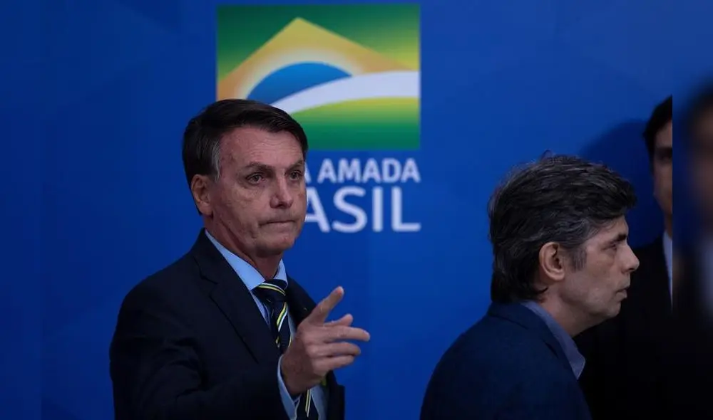 Jair Bolsonaro, presidente de Brasil, en conferencia de prensa sobre medidas ante COVID-19. Foto: AFP.