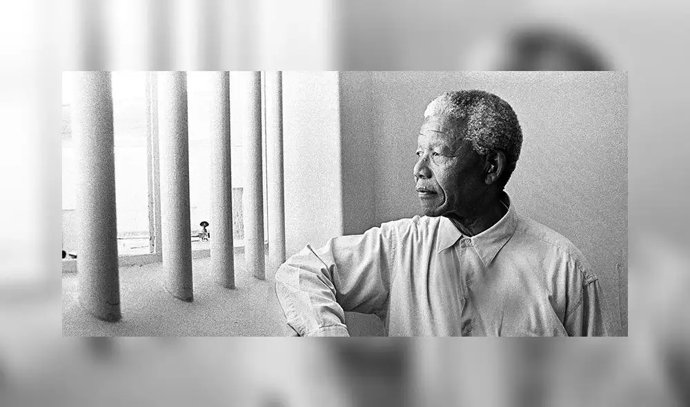 Publican libro con las cartas que Mandela escribió desde la prisión