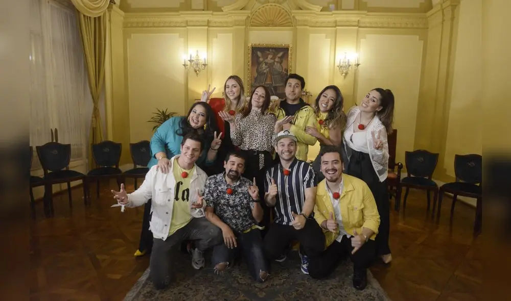 July Naters: La artesana del humor