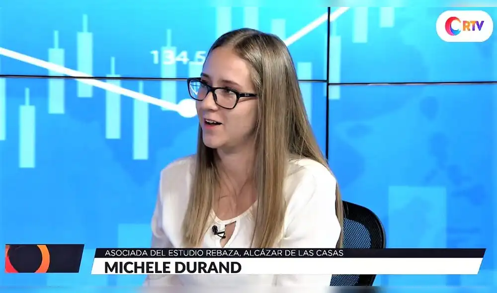 Michele Durand, laboralista del Estudio Alcázar, Rebaza y De las Casas en RTV Economía, conducido por Rumi Cevallos. Foto: Captura. Michele Durand, laboralista del Estudio Alcázar, Rebaza y De las Casas en RTV Economía, conducido por Rumi Cevallos. Foto: Captura.