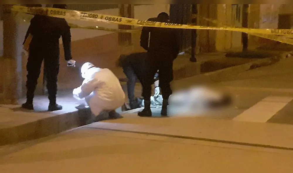 Después de cuatro horas, llegó personal del Depincri, que de inmediato acordonó el perímetro como medida de prevención.