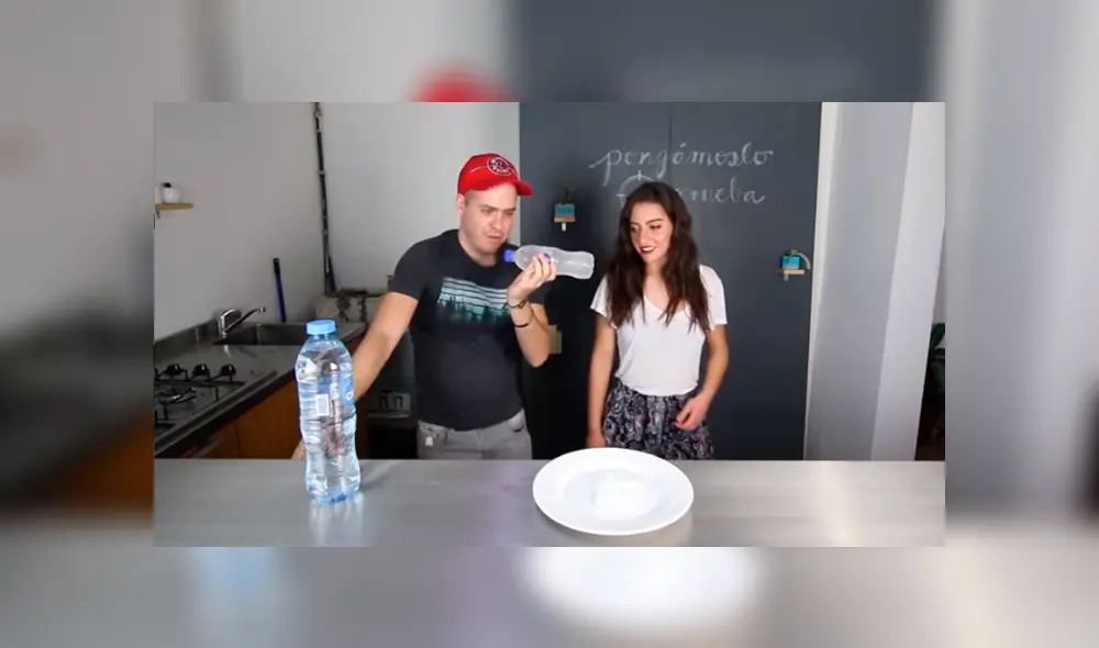 Utilizan increíble truco para convertir agua en hielo en tan solo un segundo [VIDEO]