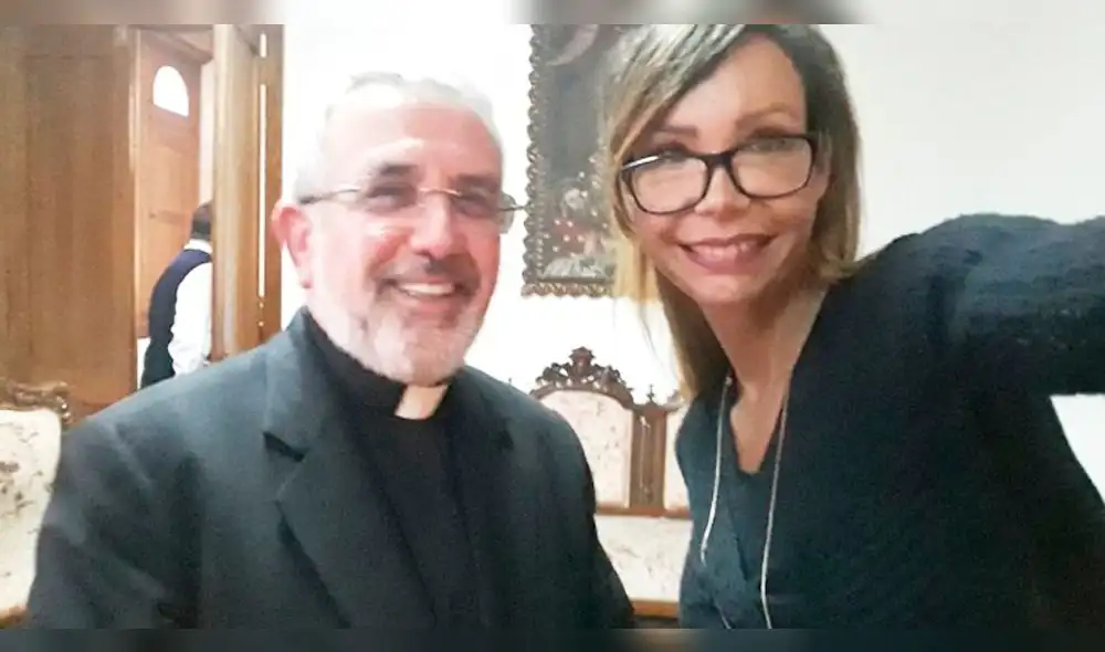 Arzobispo de Arequipa se reunió con representante de comunidad LGTBI [VIDEO]