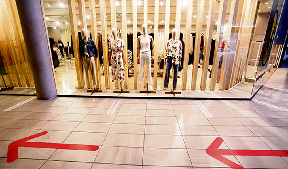 Tránsito. Será con uso de señalética y control en zonas. Foto: Antonio Melgarejo Tránsito. Será con uso de señalética y control en zonas. Foto: Antonio Melgarejo