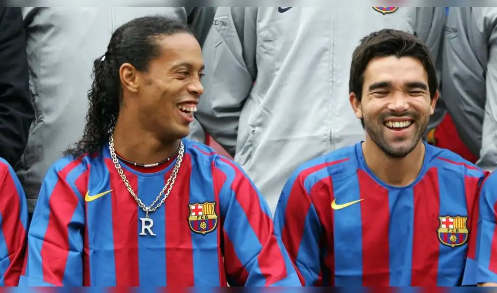 Ronaldinho y Deco, principales figuras del club. Ambos fueron vendidos por petición de Guardiola.