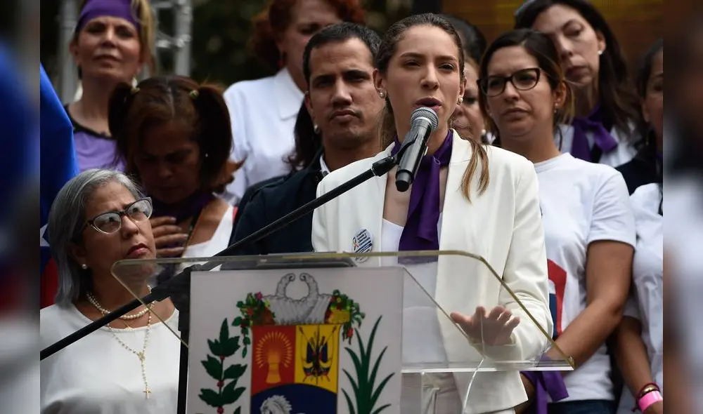 Fabiana Rosales, esposa de Guaidó, ya había denunciado "nueva ola de represión" de Maduro. Foto: AFP.