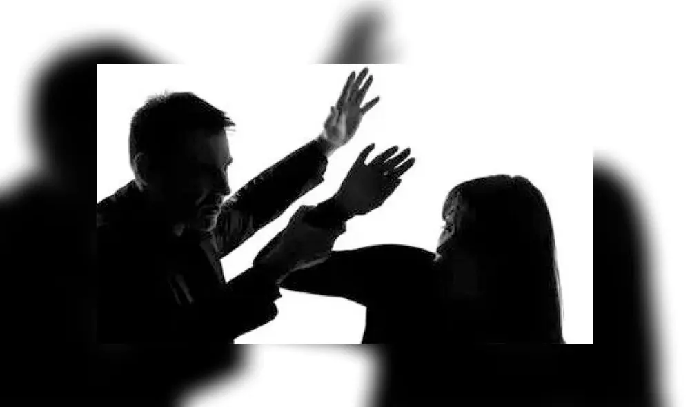 Personal policial de la provincia de Castilla y León en España investigan a un hombre por el presunto delito de feminicidio tras la muerte de una mujer. Personal policial de la provincia de Castilla y León en España investigan a un hombre por el presunto delito de feminicidio tras la muerte de una mujer.