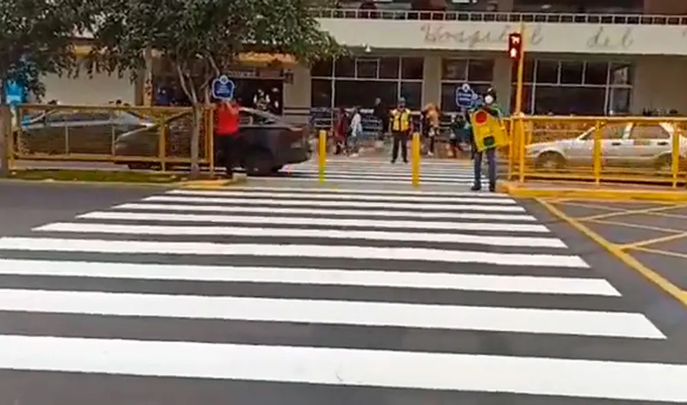 Representante de la comuna limeña pidieron a la ciudadanía respetar las normas de tránsito. Foto: Captura RTV