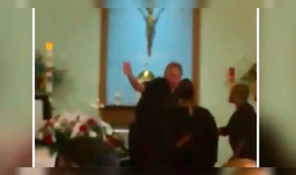 EEUU: sacerdote furioso expulsa a fallecida y sus familiares durante la misa [VIDEO]