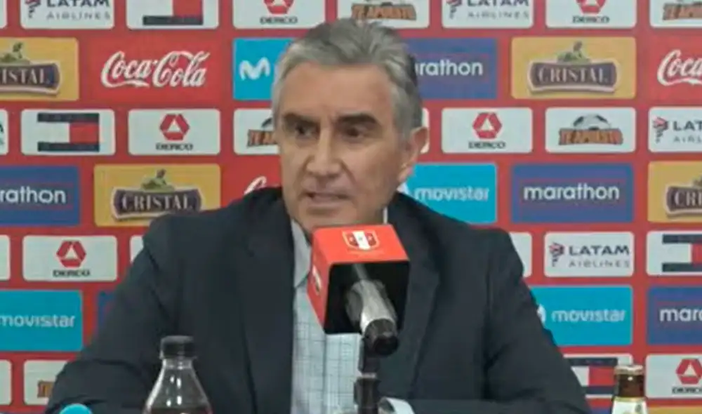 Juan Carlos Oblitas, director deportivo de la FPF, enfatizó que Gareca es la persona idónea para revertir la situación de la Bicolor. Foto: FPF