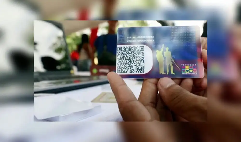 Desde 2017 el Carnet de la Patria es usado por los venezolanos, especialmente de los estratos socioeconómicos más bajos, para consultar bonos. Foto: difusión Desde 2017 el Carnet de la Patria es usado por los venezolanos, especialmente de los estratos socioeconómicos más bajos, para consultar bonos. Foto: difusión