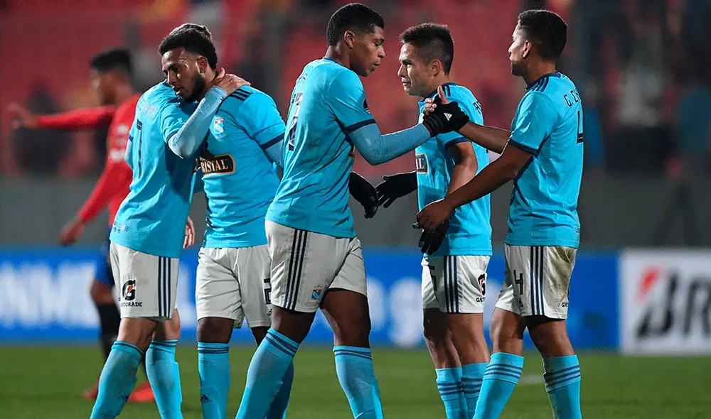 Zulia FC responsabilizó a las autoridades peruanos en demorar el tema del visado para enfrentar a Sporting Cristal. | Foto: AFP Zulia FC responsabilizó a las autoridades peruanos en demorar el tema del visado para enfrentar a Sporting Cristal. | Foto: AFP