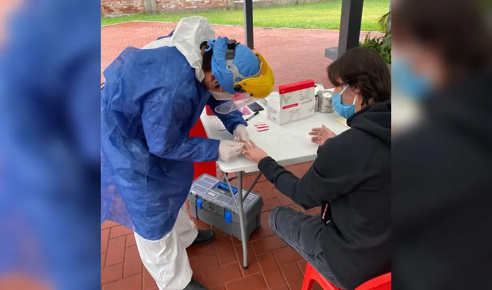 FPF: Hacen pruebas de descarte de COVID-19 a funcionarios en Videna.