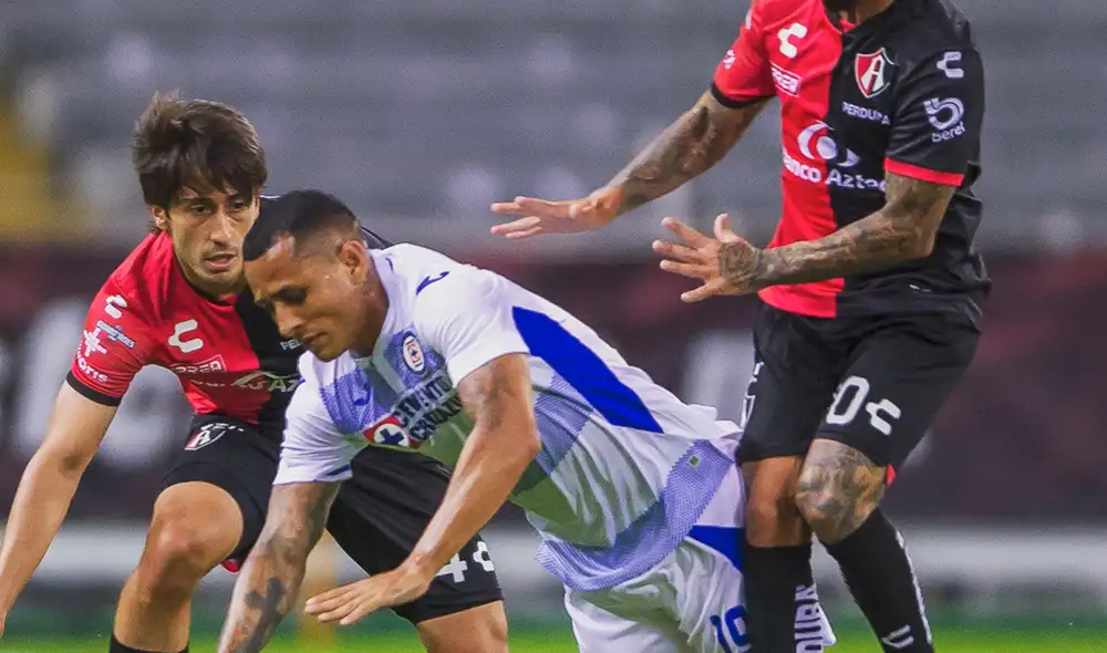 Con Yoshimar Yotún hasta los 62', Cruz Azul perdió 1-0 ante el Atlas por la Liga MX. (FOTO: Twitter).