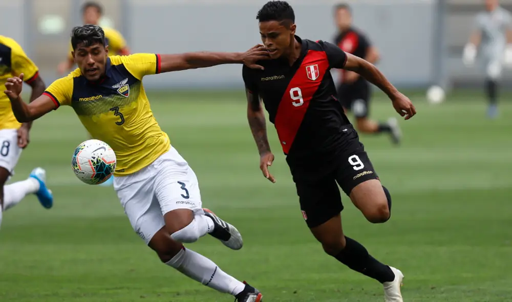 Christopher Olivares en la selección peruana.