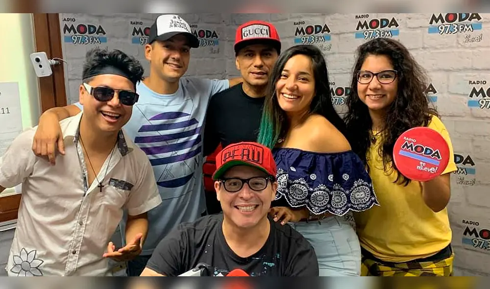 Carloncho y 'Marianita' son vinculados en romance, pero él reacciona así [VIDEO]