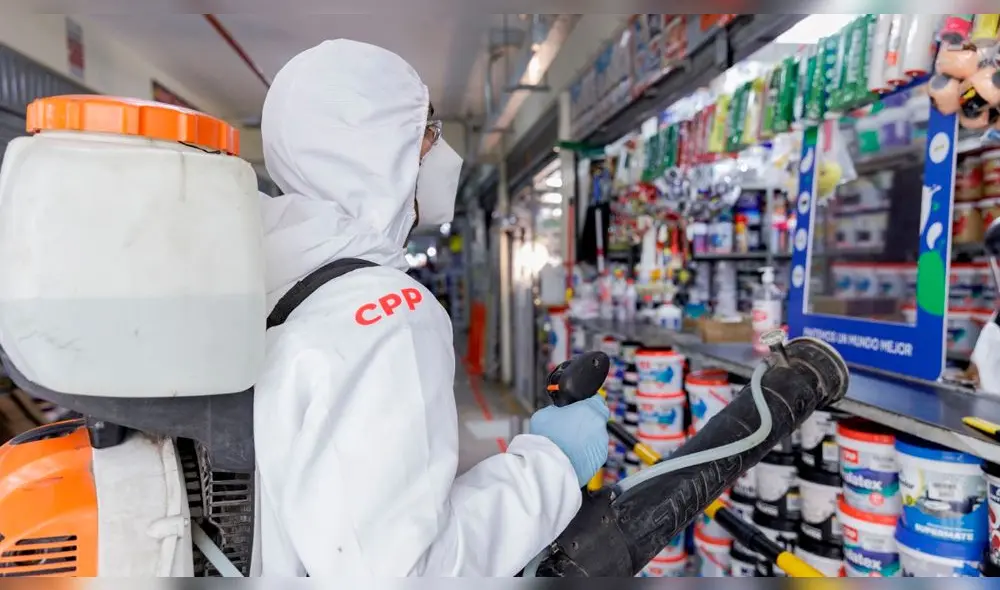 Qroma impulsa programa “Manos a la Obra”.