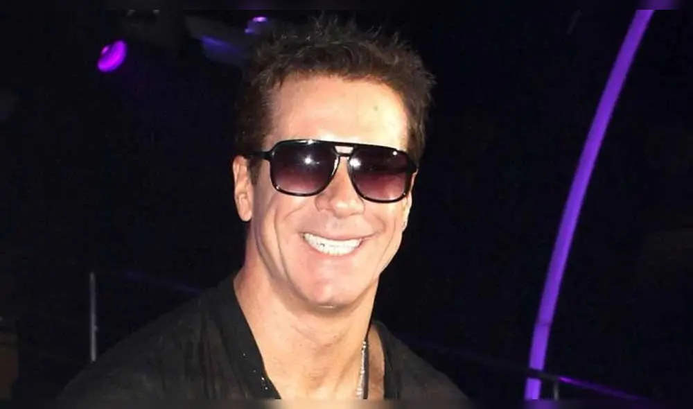 Fernando Carrillo sorprende a fans tras exponer secreto sexual en México [VIDEO]