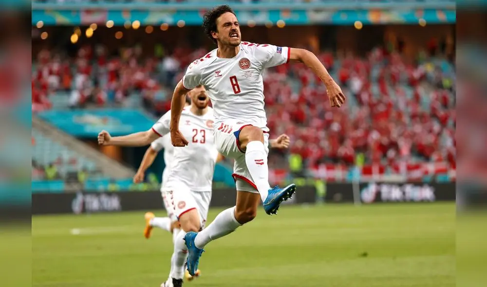 Thomas Delaney celebra tras su gol a República Checa. Foto: UEFA