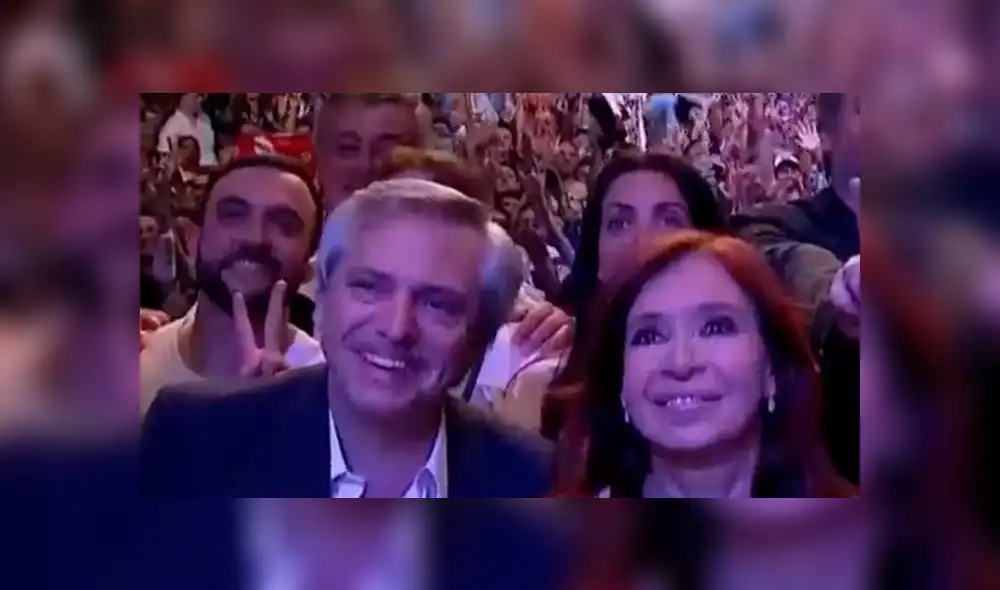 Cristina junto a Alberto Fernández festejando el triunfo. Cristina junto a Alberto Fernández festejando el triunfo.
