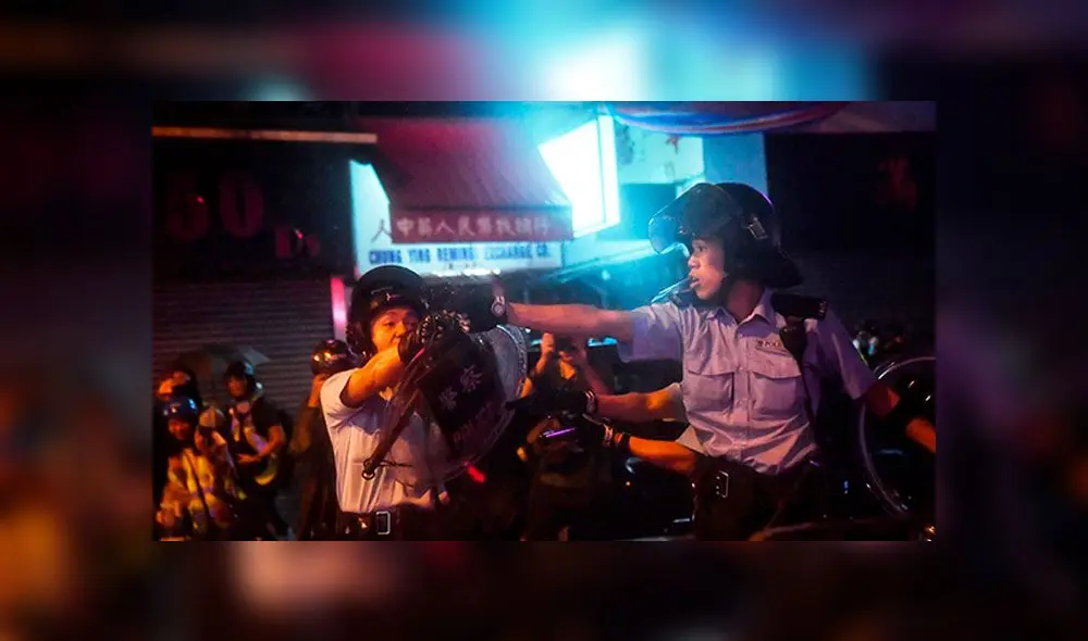 Durante las manifestaciones en Hong Kong se registró al menos un disparo. Foto: AFP Durante las manifestaciones en Hong Kong se registró al menos un disparo. Foto: AFP