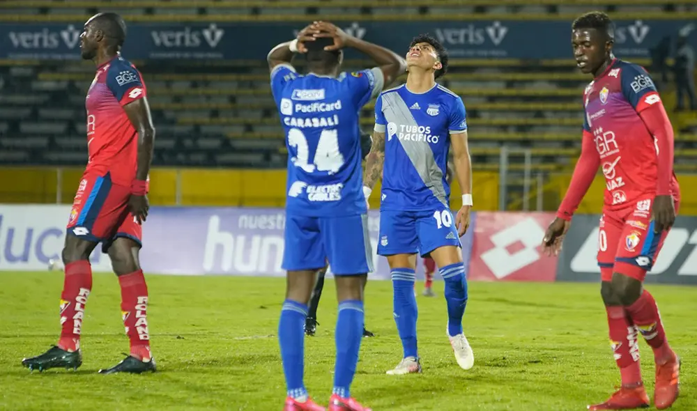 El Nacional le remontó el partido a Emelec por la fecha 10 del Torneo Apertura. Foto: @eldiarioec El Nacional le remontó el partido a Emelec por la fecha 10 del Torneo Apertura. Foto: @eldiarioec
