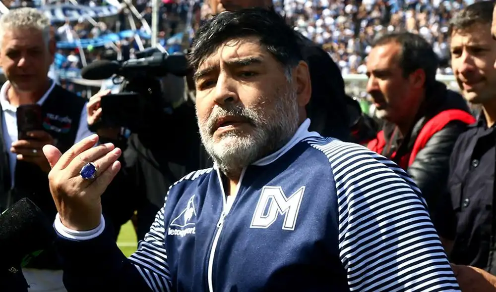 Respaldo de Maradona a la AFA. Respaldo de Maradona a la AFA.