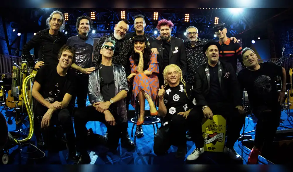 “Amor”, el nuevo éxito de Mon Laferte y Los Auténticos Decadentes | VIDEO “Amor”, el nuevo éxito de Mon Laferte y Los Auténticos Decadentes | VIDEO