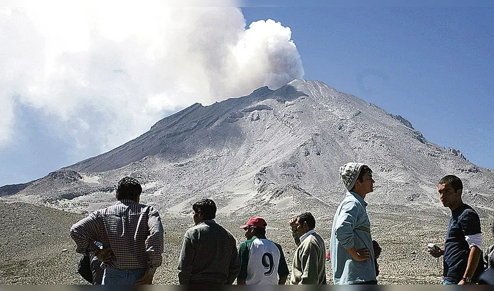 Creciente. Macizo Ubinas presenta hasta 150 sismos por día Creciente. Macizo Ubinas presenta hasta 150 sismos por día