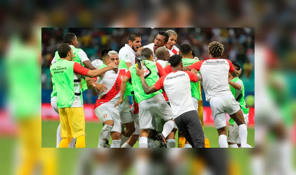 Edinson Cavani reveló que la bicolor ganó porque jugó a la 'uruguaya'. Foto: Twitter Selección Peruana Edinson Cavani reveló que la bicolor ganó porque jugó a la 'uruguaya'. Foto: Twitter Selección Peruana