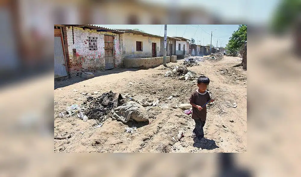 A un mes del desastre: Entre escombros, desagües en mal estado y familias desplazadas en Piura