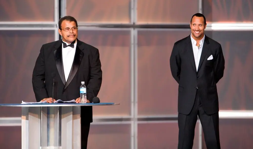 Rocky Johnson, integrante del Salón de la Fama de WWE y padre de The Rock, falleció a los 75 años. Rocky Johnson, integrante del Salón de la Fama de WWE y padre de The Rock, falleció a los 75 años.