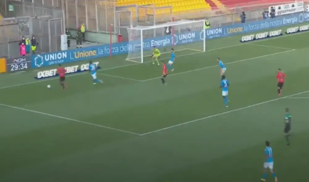 Lapadula puso su segunda asistencia en cinco partidos. Foto: Captura YouTube Lapadula puso su segunda asistencia en cinco partidos. Foto: Captura YouTube