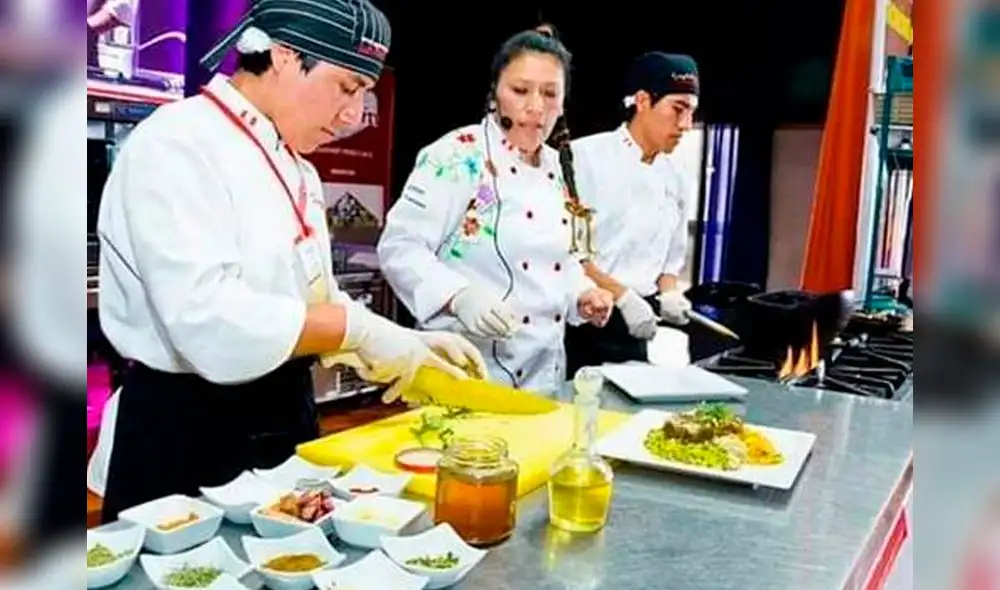 Mujer ganó el primer lugar en concurso francés de cocina. Mujer ganó el primer lugar en concurso francés de cocina.
