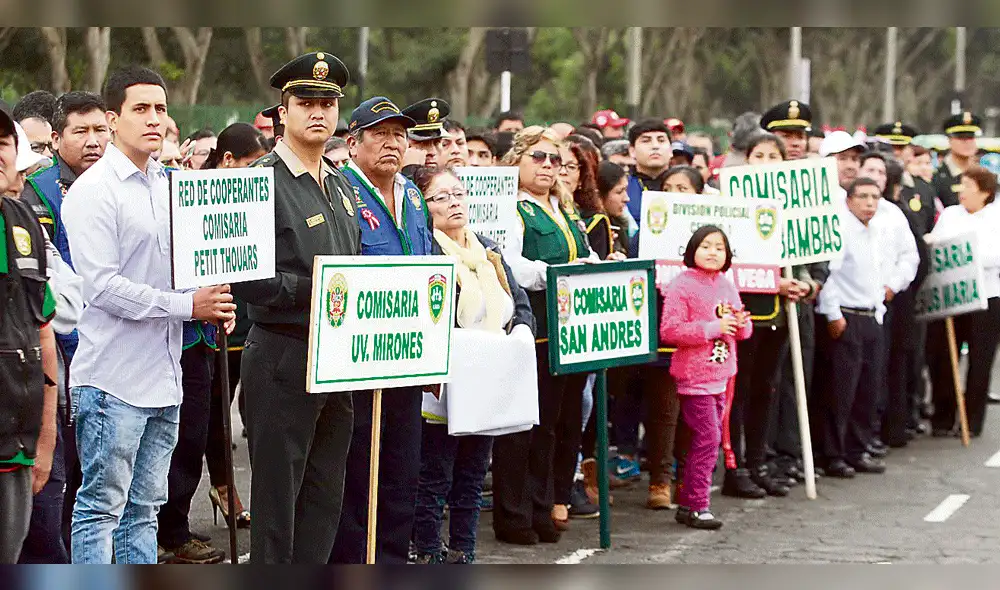 Mil ciudadanos juraron como aliados de la PNP en lucha contra delincuencia 