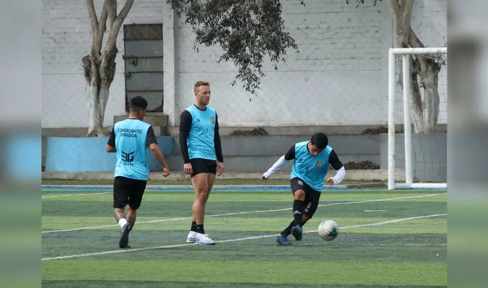 Diego Pizarro es la novedad del entrenamiento. Foto: Comerciantes Unidos. Diego Pizarro es la novedad del entrenamiento. Foto: Comerciantes Unidos.