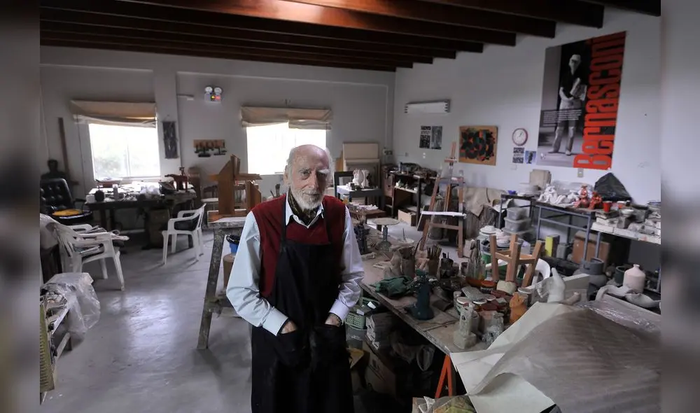 15-08-2019 JAVIER QUISPE ARCASI                                         EL ARTISTA CARLOS BERNASCONI NOS RECIBE EN SU TALLER DE MIRAFLORES.
