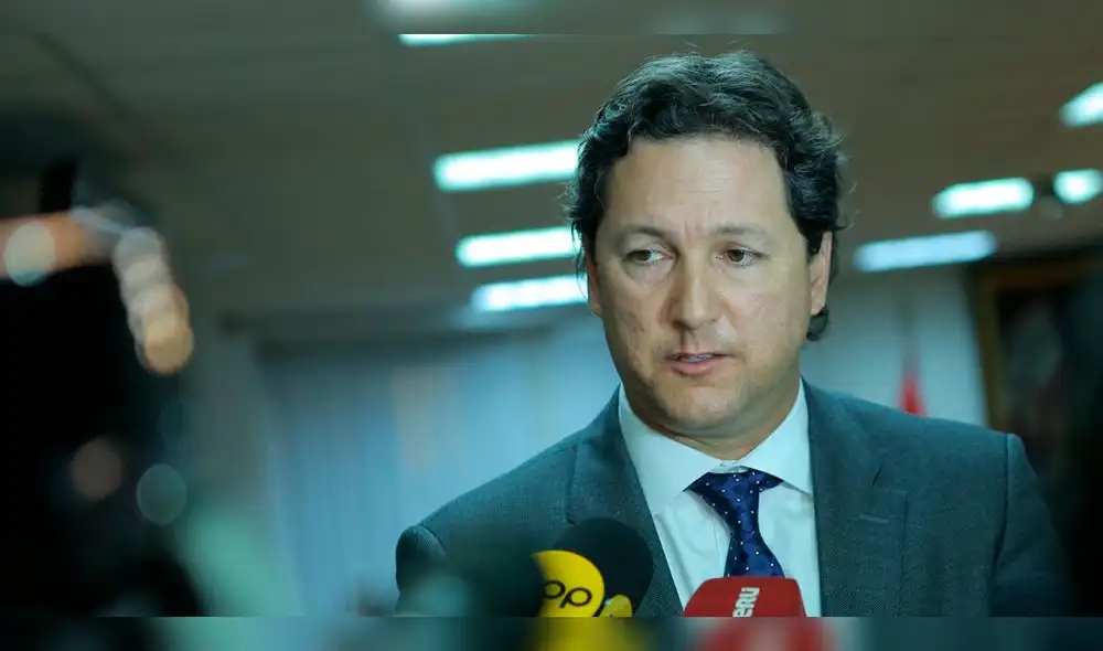 Daniel Salaverry sobre autogolpe: “Nada justifica el quiebre del orden democrático” Daniel Salaverry sobre autogolpe: “Nada justifica el quiebre del orden democrático”