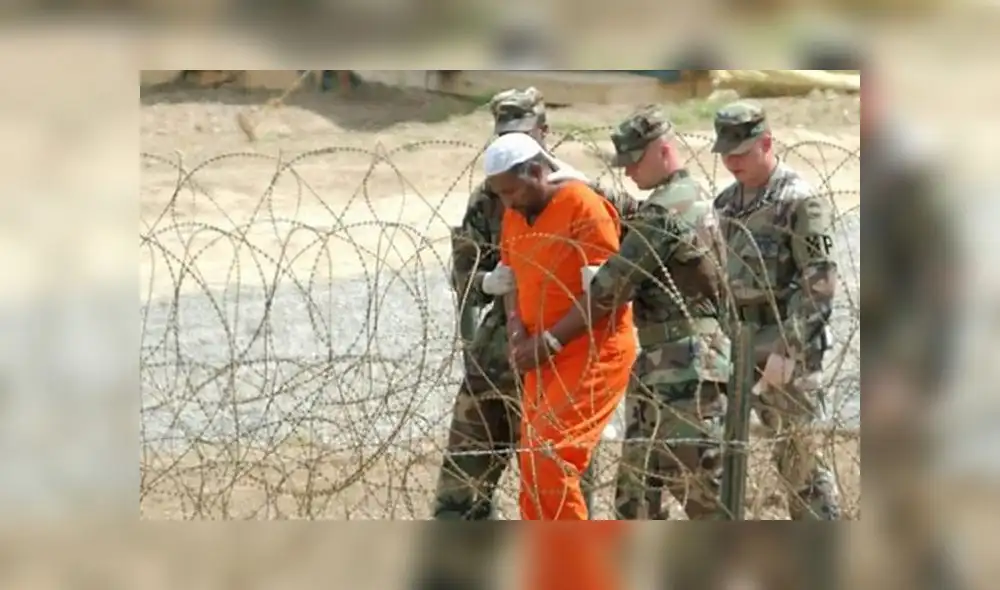 Guardias de Guantánamo custodian a los 44 detenidos por terrorismo. Foto: Difusión Guardias de Guantánamo custodian a los 44 detenidos por terrorismo. Foto: Difusión