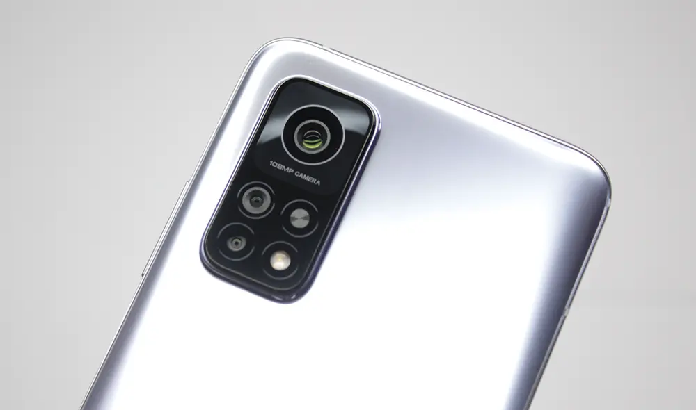 El Mi 10T Pro 5G integra un sistema de triple cámara trasera. Foto: Carol Larrain