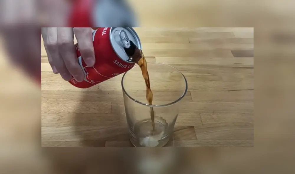 Desliza hacia la izquierda para ver el resultado del experimento que realizó un joven en Facebook. Desliza hacia la izquierda para ver el resultado del experimento que realizó un joven en Facebook.