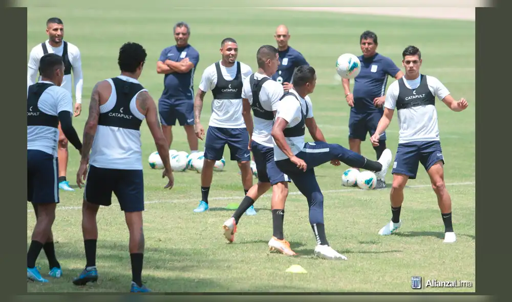 Alianza Lima: Alexi Gómez y Jean Deza son compañeros de habitación en pretemporada.