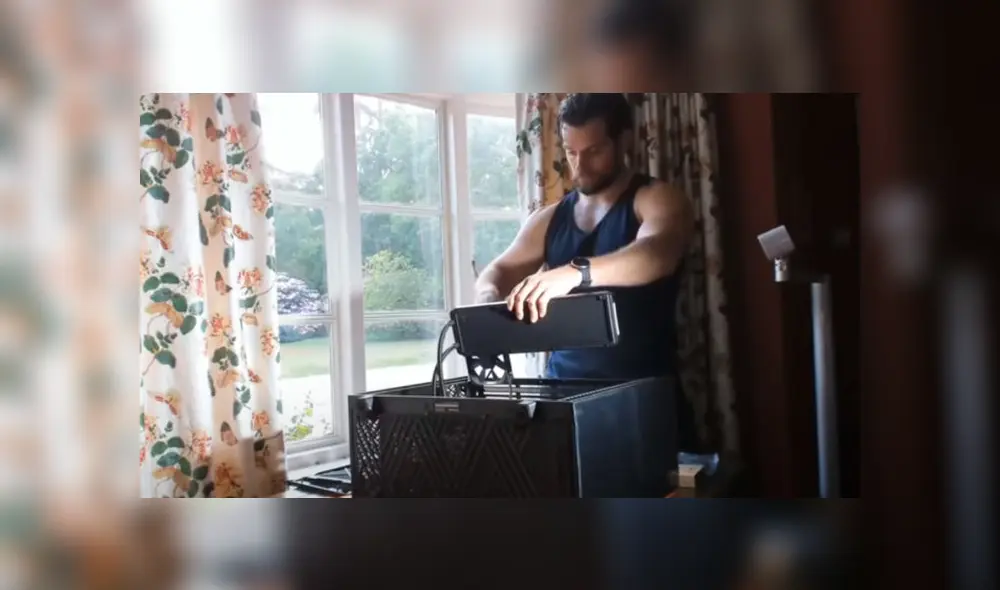 La opción de Henry Cavill y la más barata: armar tu propia PC. La opción de Henry Cavill y la más barata: armar tu propia PC.